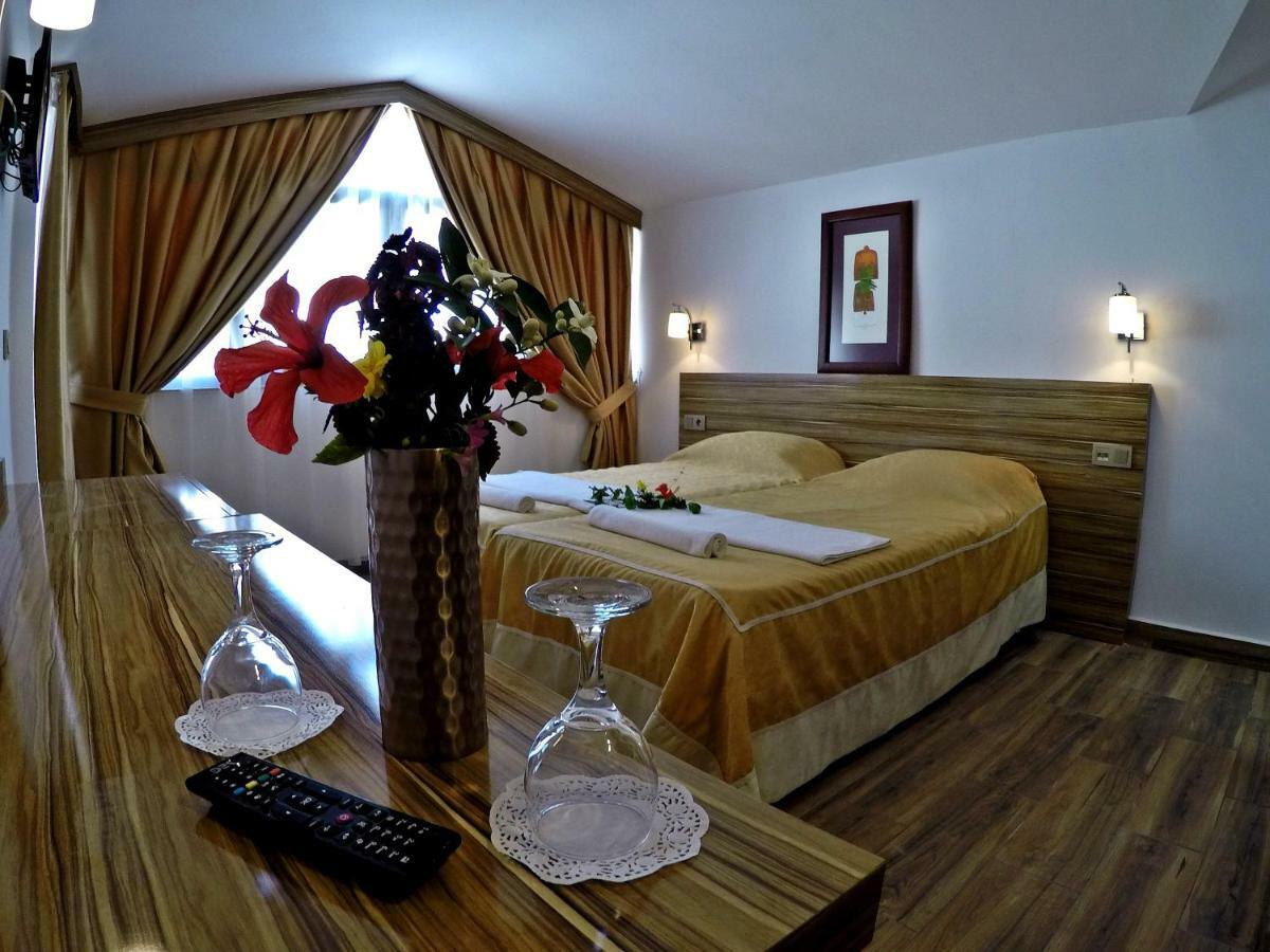 Nar Hotel Kemer Esterno foto